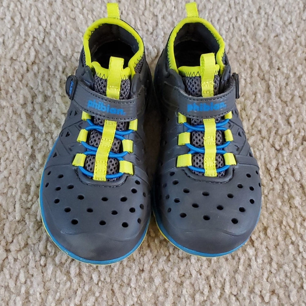EUC Toddler Boys Size 10 Stride Rite Phibians